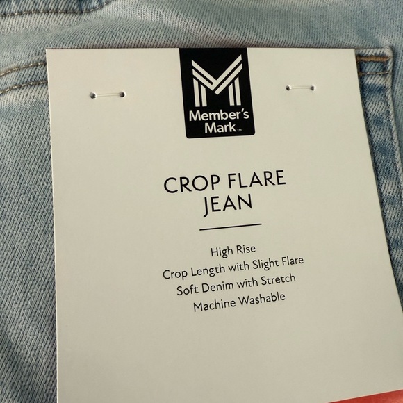 Cropped, boot cut jeans Size 2 NWT - Picture 5 of 9